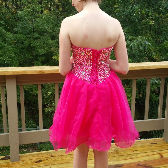 New 🔥 Hot Pink Beaded Strapless Prom Homecoming - Picture 2 of 8